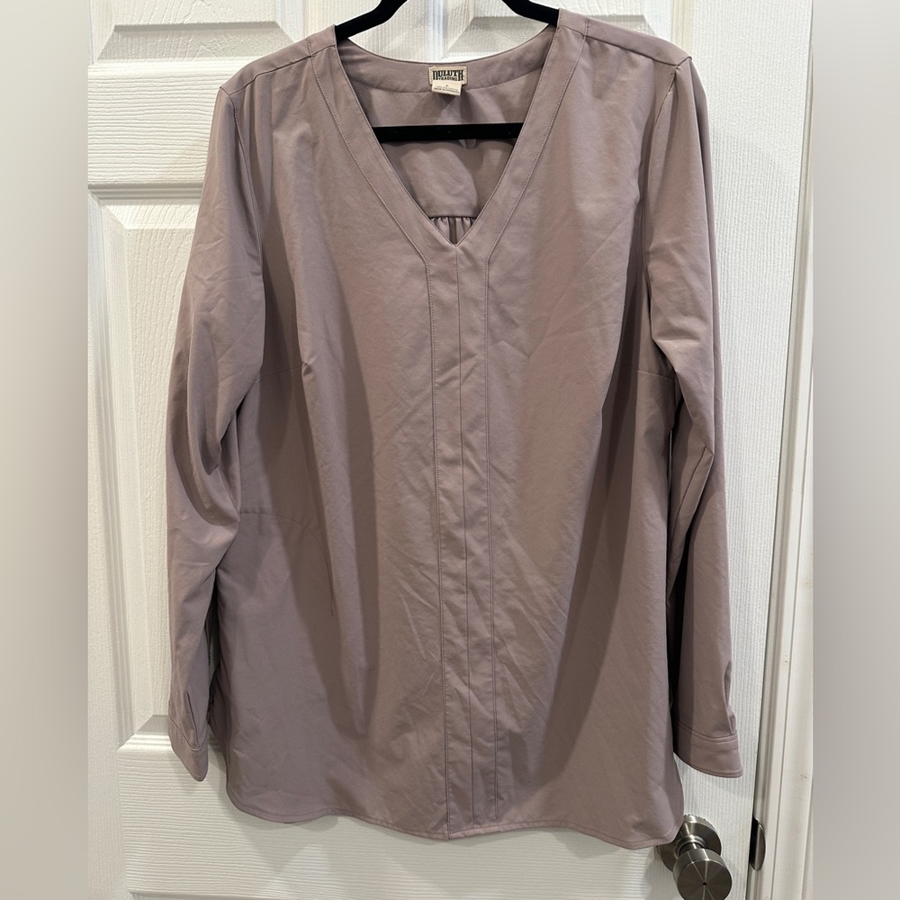 Duluth Trading Nonstop Trading Woven Tunic Top Womens Size L Purple pocket